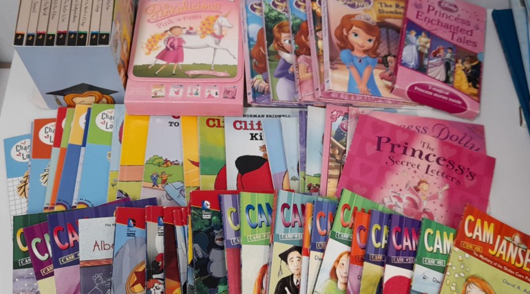 Book donation-opening the door of knowledge to students