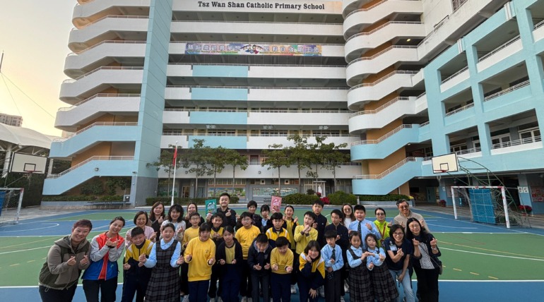 Christmas Warmth · Walking with Love Ten Percent Companion Growth Supportive Service III –2025 Christmas Visits